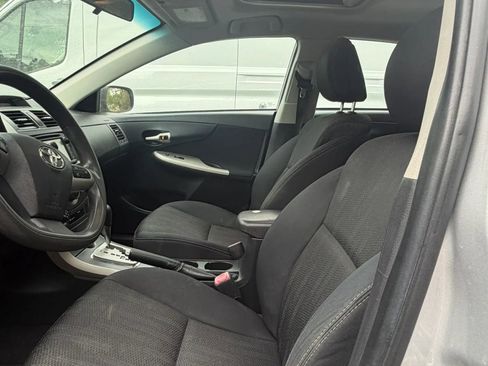 Used 2012 Toyota Corolla S FWD image 6