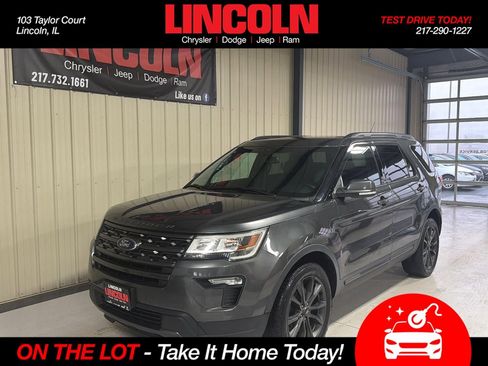 Used 2018 Ford Explorer XLT w/ Equipment Group 202A image 1