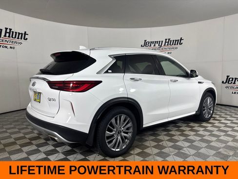 Used 2023 INFINITI QX50 Luxe FWD image 5