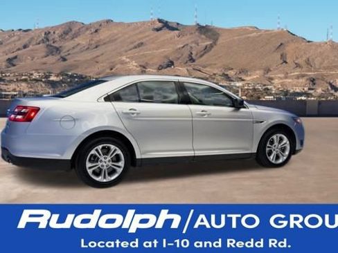 Used 2018 Ford Taurus SE image 6