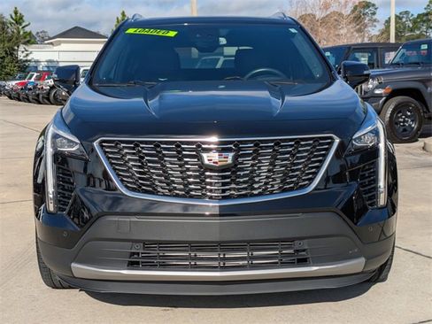 Used 2023 Cadillac XT4 Premium Luxury w/ Technology Package image 9