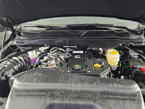 Used 2025 RAM 2500 Laramie RWD image 20