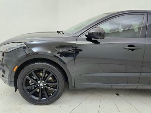 Used 2024 Jaguar E-PACE R-Dynamic SE image 10