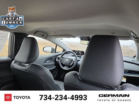 Used 2025 Toyota Prius XLE image 22