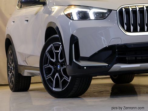 Certified 2026 BMW X1 xDrive28i AWD/4WD image 4