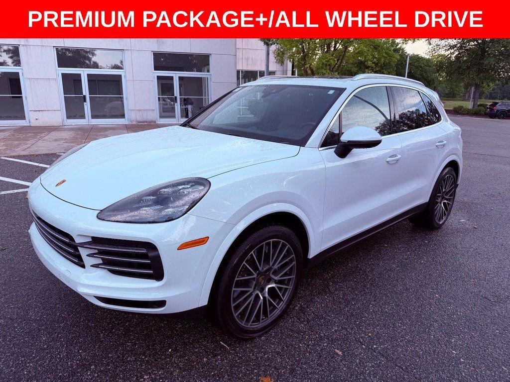 Used 2021 Porsche Cayenne AWD/4WD image 3