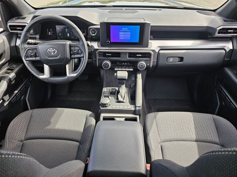 Used 2025 Toyota 4Runner SR5 AWD/4WD image 41