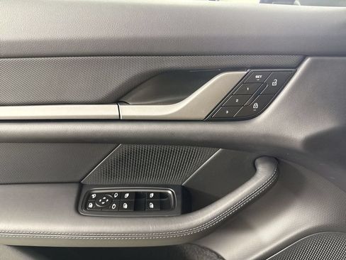 Certified 2025 Porsche Taycan RWD image 34