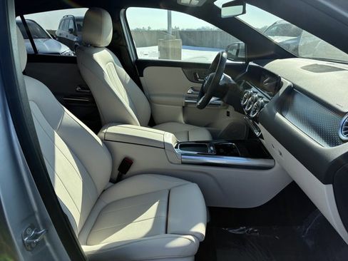 Certified 2026 Mercedes-Benz GLA 250 4MATIC image 30