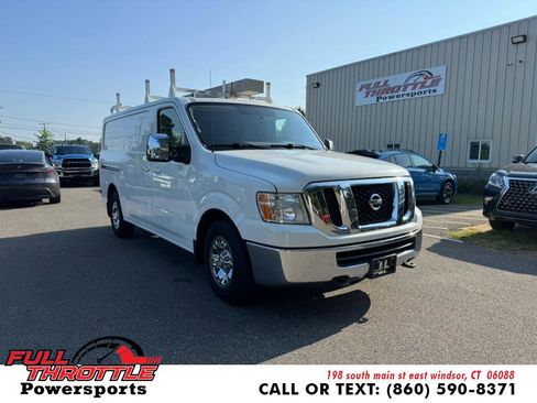 Used 2017 Nissan NV 3500 SL image 1