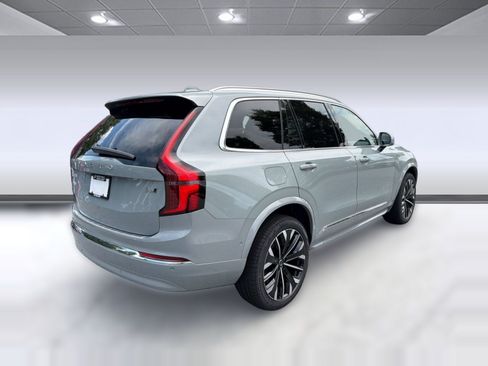 New 2026 Volvo XC90 B6 Ultra w/ Protection Package AWD/4WD image 9