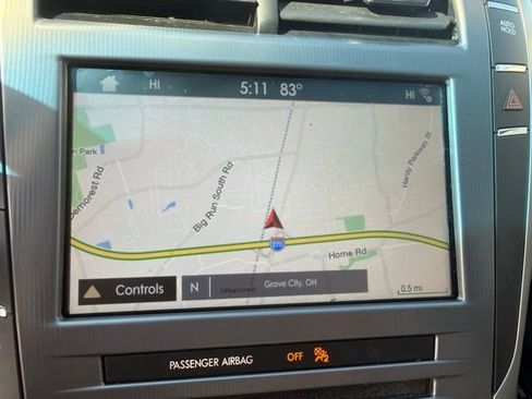 Used 2018 Lincoln MKZ Reserve FWD image 16