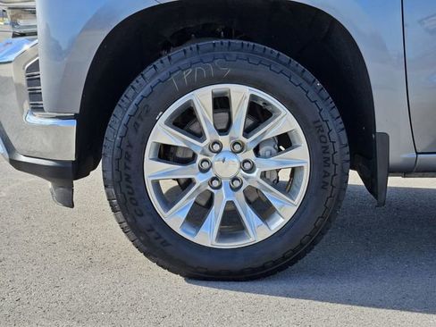 Used 2019 Chevrolet Silverado 1500 LTZ w/ LTZ Plus Package image 13