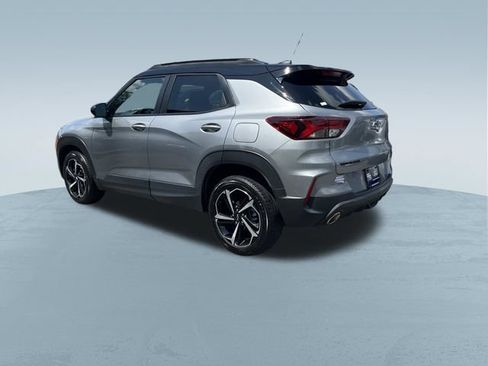 Used 2023 Chevrolet TrailBlazer RS FWD image 8