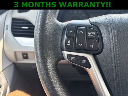 Used 2017 Toyota Sienna LE image 39