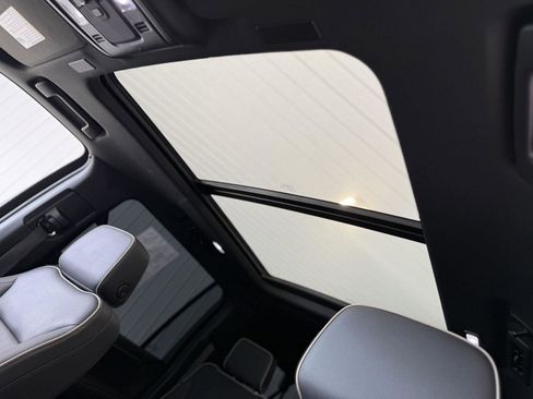 Used 2025 Chevrolet Suburban Premier w/ Sun And Tow Package image 27