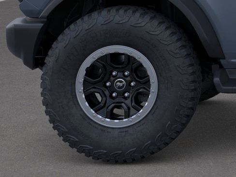 New 2025 Ford Bronco Outer Banks w/ Sasquatch Package image 21