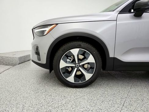 New 2026 Volvo XC40 B5 Plus w/ Climate Package AWD/4WD image 29