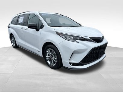 Used 2021 Toyota Sienna XSE