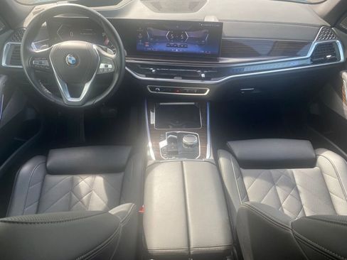 Used 2026 BMW X5 xDrive40i image 2