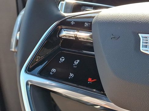 Certified 2026 Cadillac Vistiq Sport AWD/4WD image 21