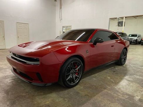 Used 2024 Dodge Charger Daytona Scat Pack w/ Plus Group AWD/4WD image 1
