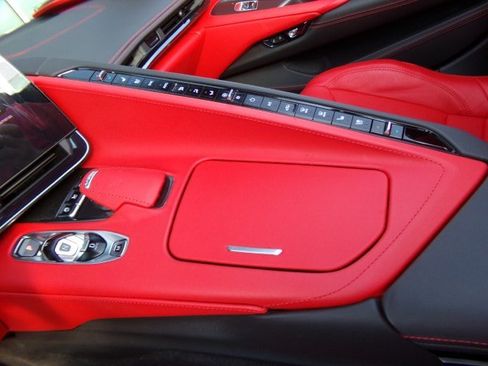 Used 2024 Chevrolet Corvette Z06 w/ Z07 Performance Package RWD image 20