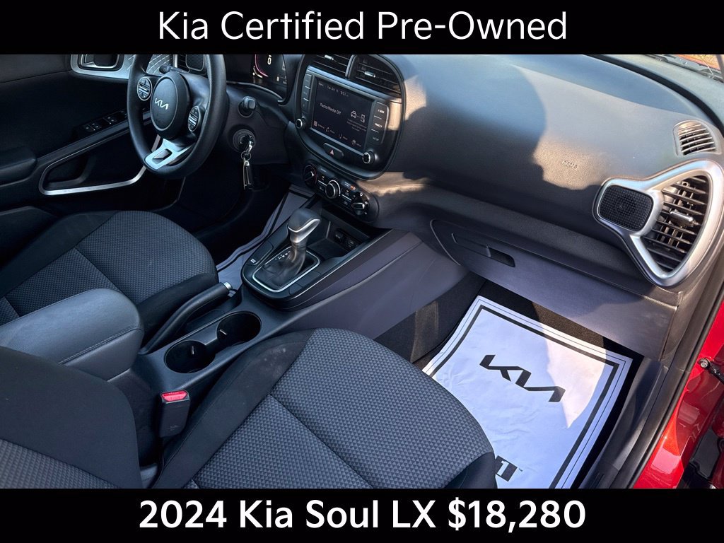 Certified 2024 Kia Soul LX FWD image 17