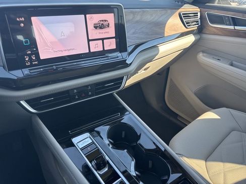 New 2026 Volkswagen Atlas SE image 23