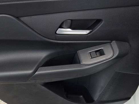New 2027 Nissan Sentra SV w/ Floor Mat Package FWD image 9