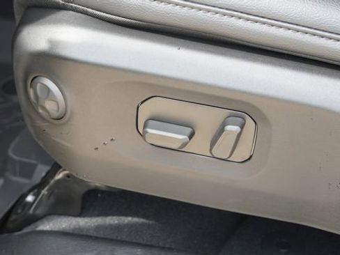 New 2026 Jeep Gladiator Sport image 18