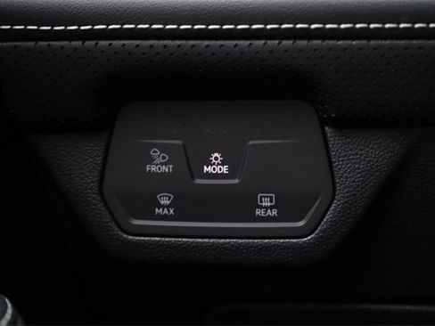 New 2026 Volkswagen Atlas SE image 20