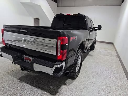 Used 2024 Ford F250 King Ranch AWD/4WD image 4