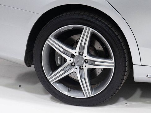 Used 2014 Mercedes-Benz S 63 AMG 4MATIC Sedan image 24