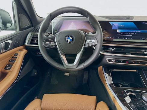 New 2026 BMW X5 xDrive50e image 19