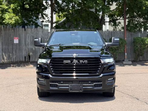 Used 2025 RAM 1500 Laramie w/ Night Edition AWD/4WD image 9