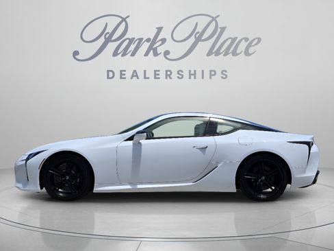 Used 2024 Lexus LC 500 Coupe RWD image 2