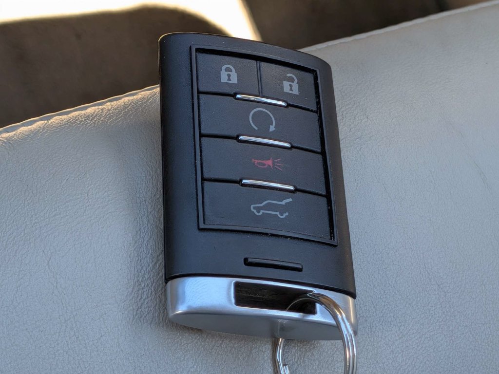 Used 2010 Cadillac SRX Luxury FWD image 34