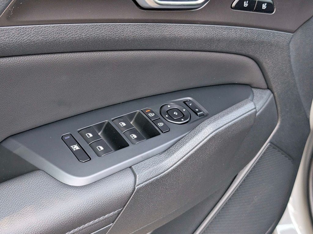New 2026 Kia Sportage SX FWD image 14