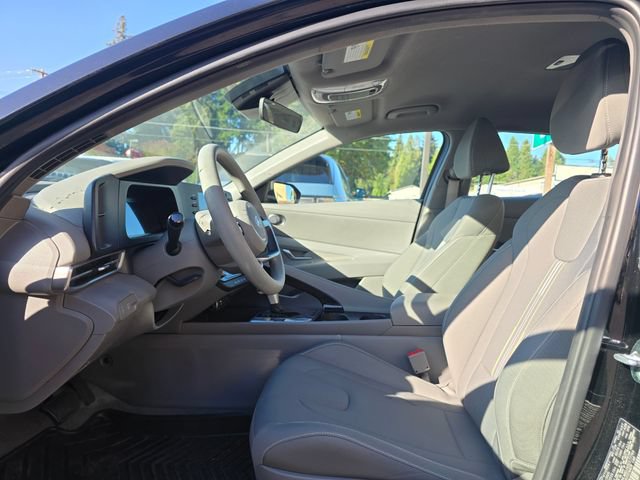 Certified 2025 Hyundai Elantra Hybrid FWD image 20