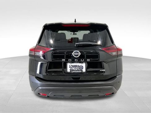 Used 2021 Nissan Rogue S AWD/4WD image 9