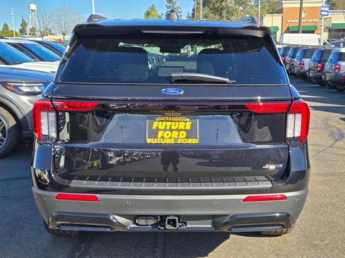 New 2026 Ford Explorer ST-Line w/ ST-Line Street Pack image 5