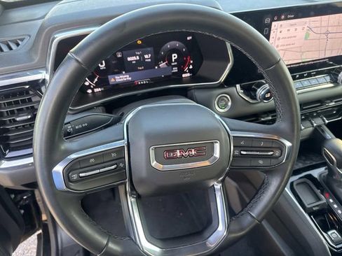 Used 2024 GMC Canyon Elevation w/ Convenience Package image 27