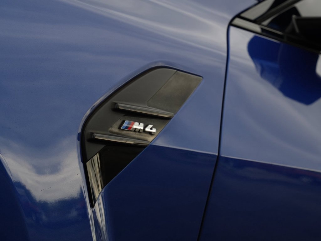 Used 2025 BMW M4 Coupe w/ Executive Package RWD image 7