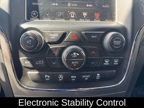 Used 2017 Jeep Grand Cherokee Altitude RWD image 29