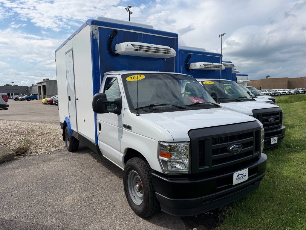 Used 2023 Ford E-350 and Econoline 350 Super Duty w/ Power Windows & Locks Group RWD image 2