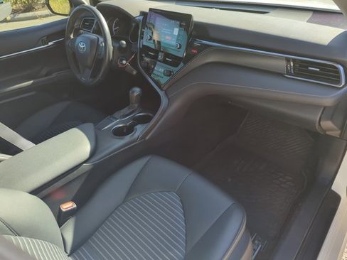Used 2023 Toyota Camry SE image 26