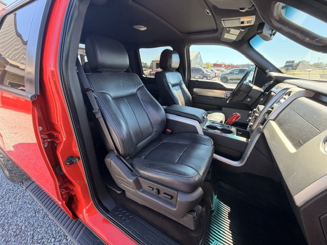 Used 2014 Ford F150 FX4 w/ Equipment Group 402A Luxury AWD/4WD image 8