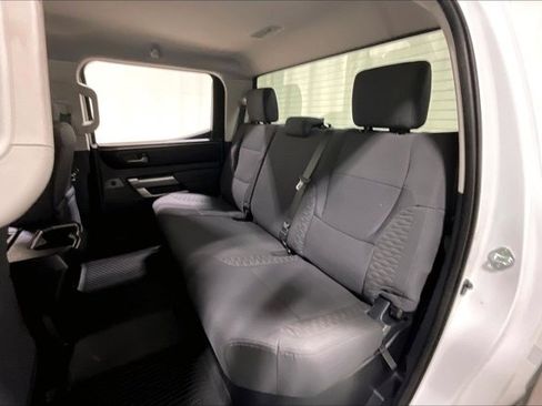 Used 2022 Toyota Tundra SR5 w/ SR5 Convenience Package AWD/4WD image 26