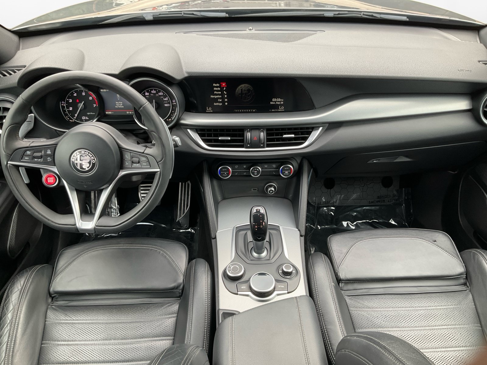 Used 2018 Alfa Romeo Stelvio Ti Sport AWD/4WD image 11
